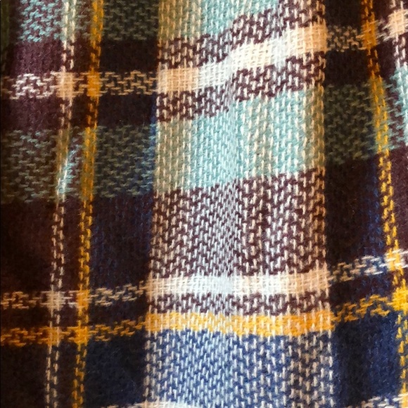 BUNDLE 3/$20 Super soft blanket scarf - Picture 2 of 2